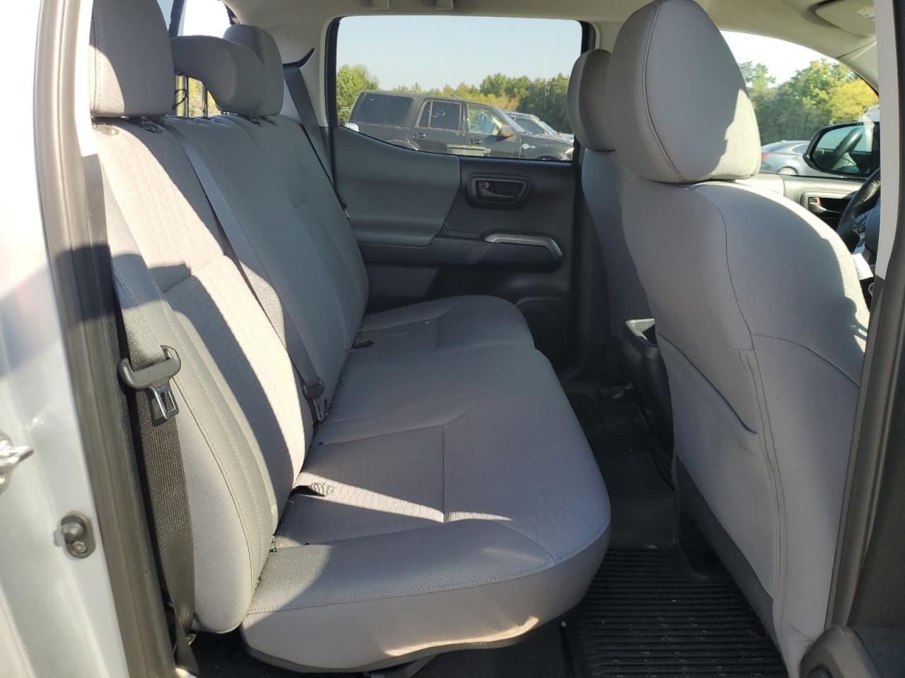 2018 TOYOTA TACOMA