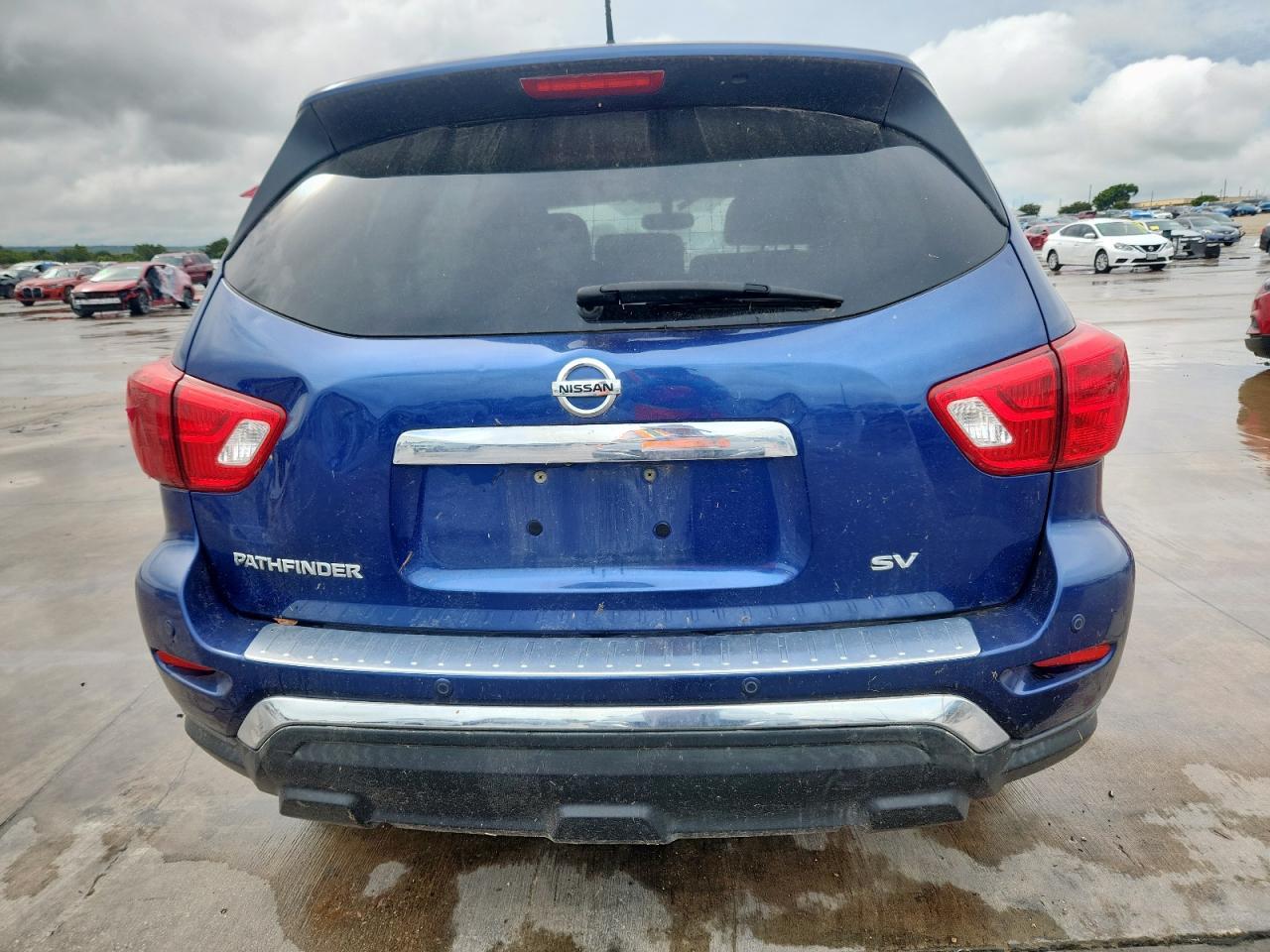 2017 NISSAN PATHFINDER
