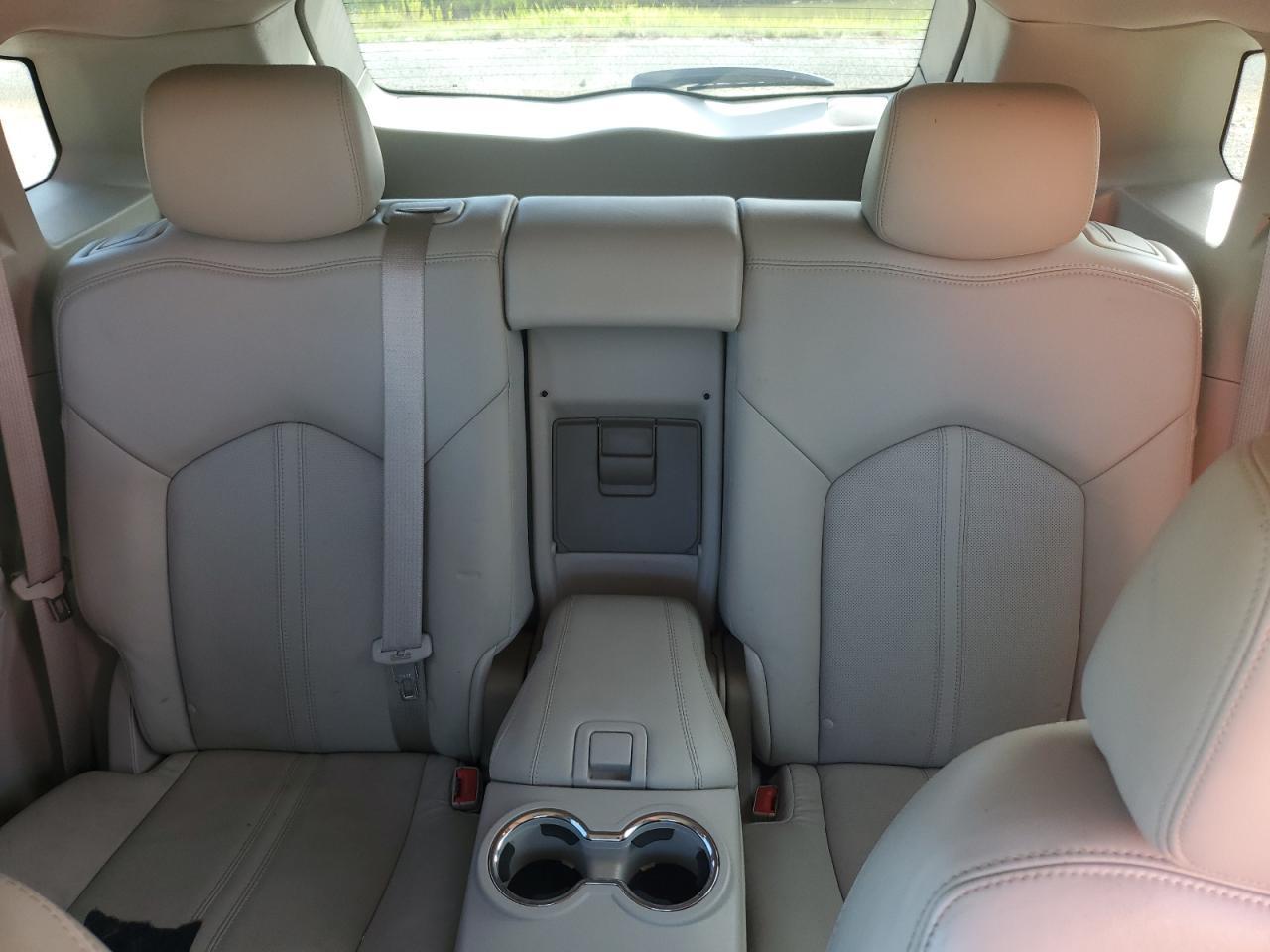 2015 CADILLAC SRX