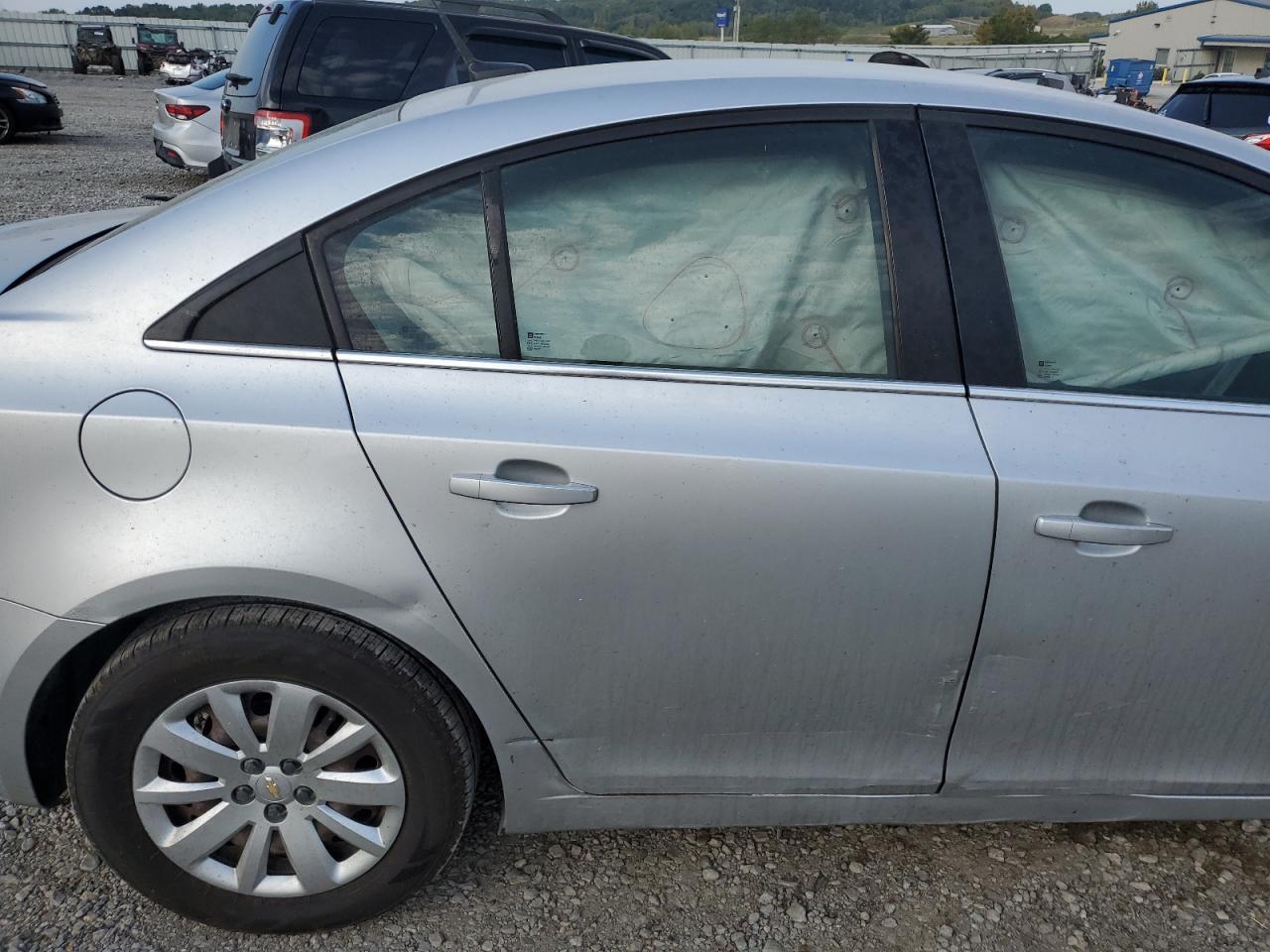 2011 CHEVROLET CRUZE