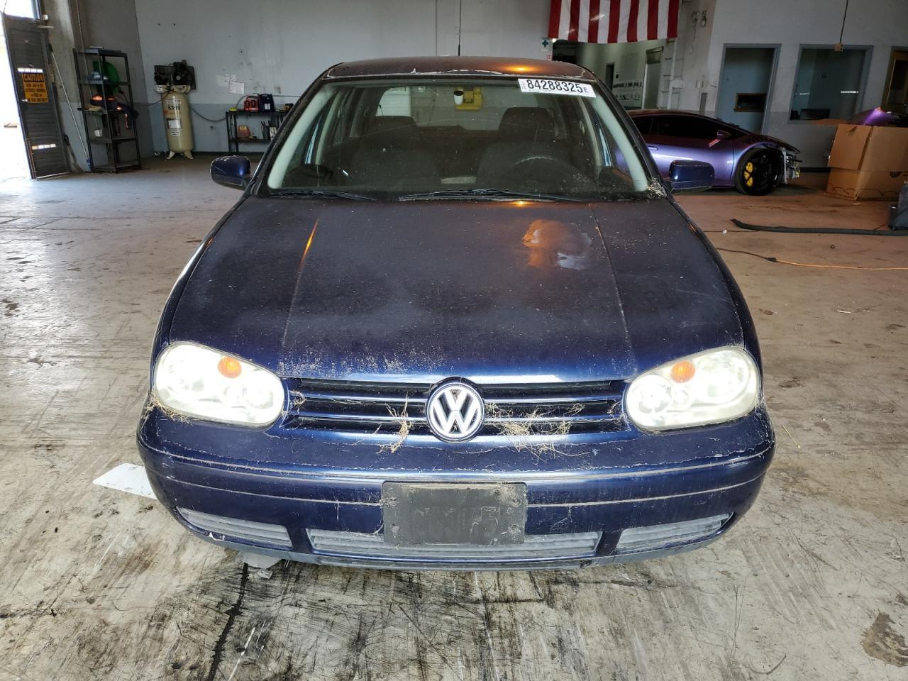 2003 VOLKSWAGEN GOLF