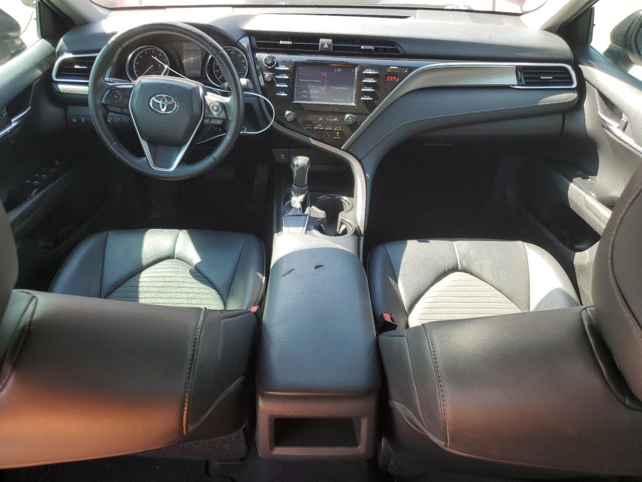 2018 TOYOTA CAMRY