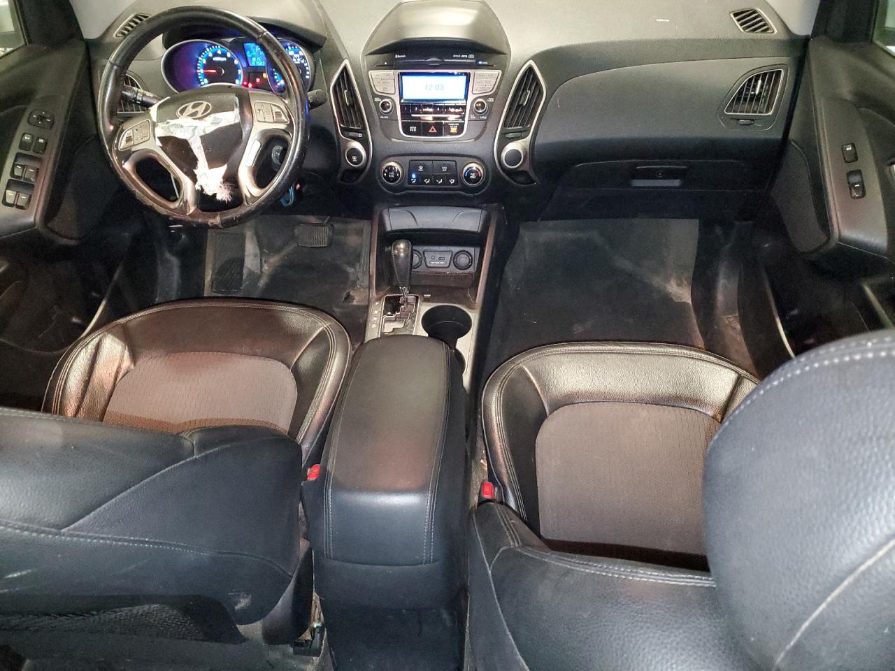 2012 HYUNDAI TUCSON