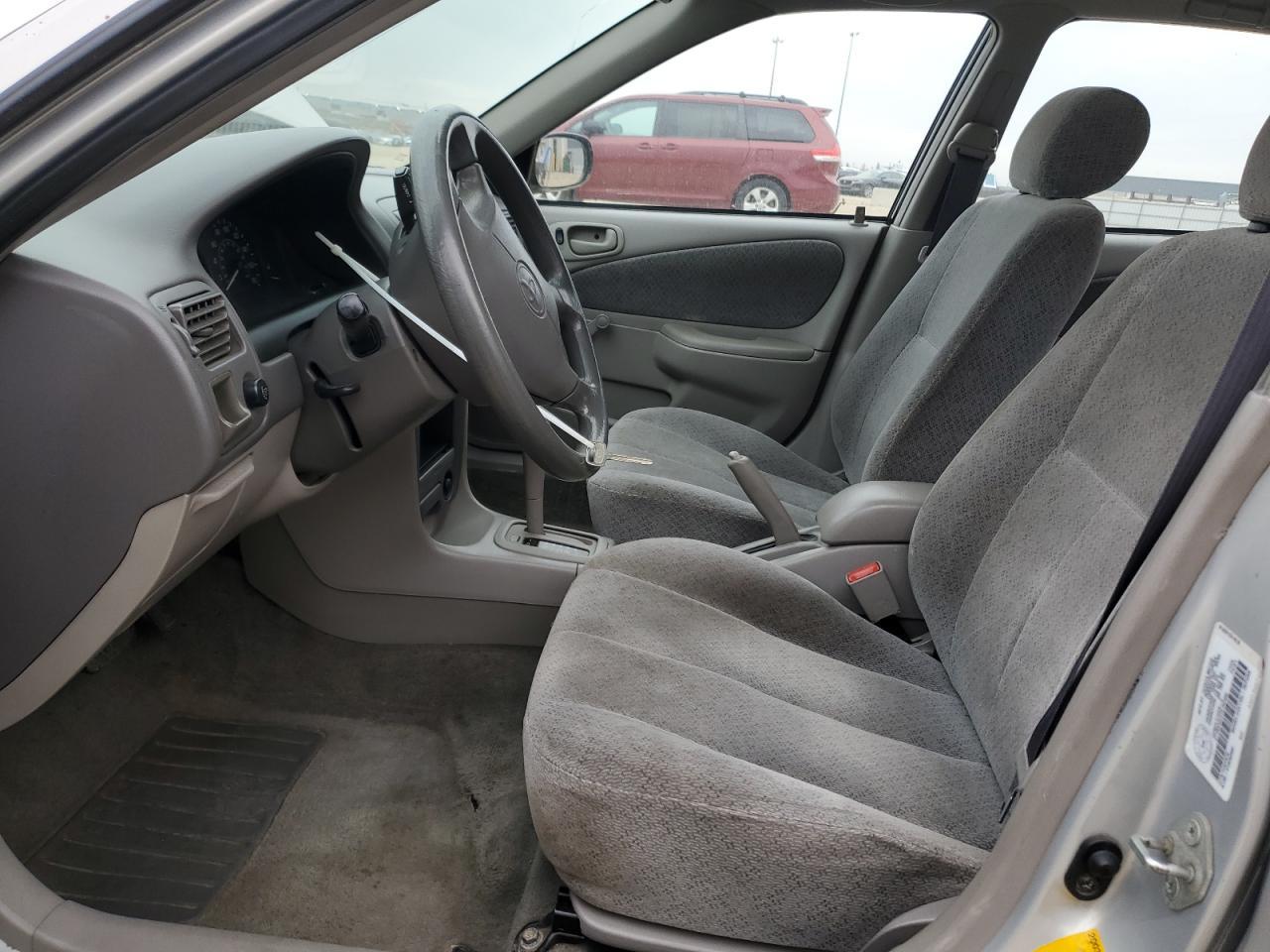 2000 TOYOTA COROLLA