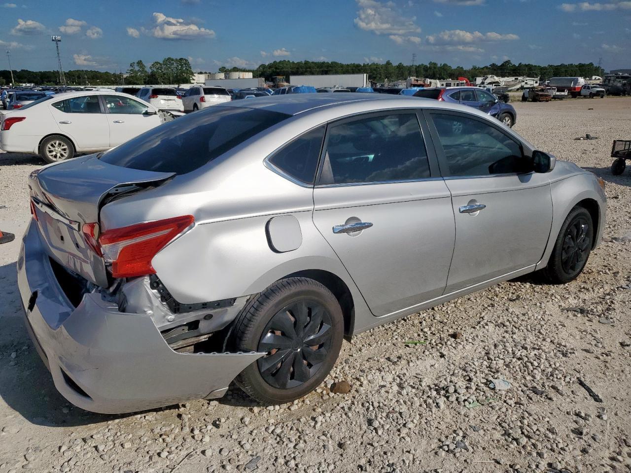 2016 NISSAN SENTRA