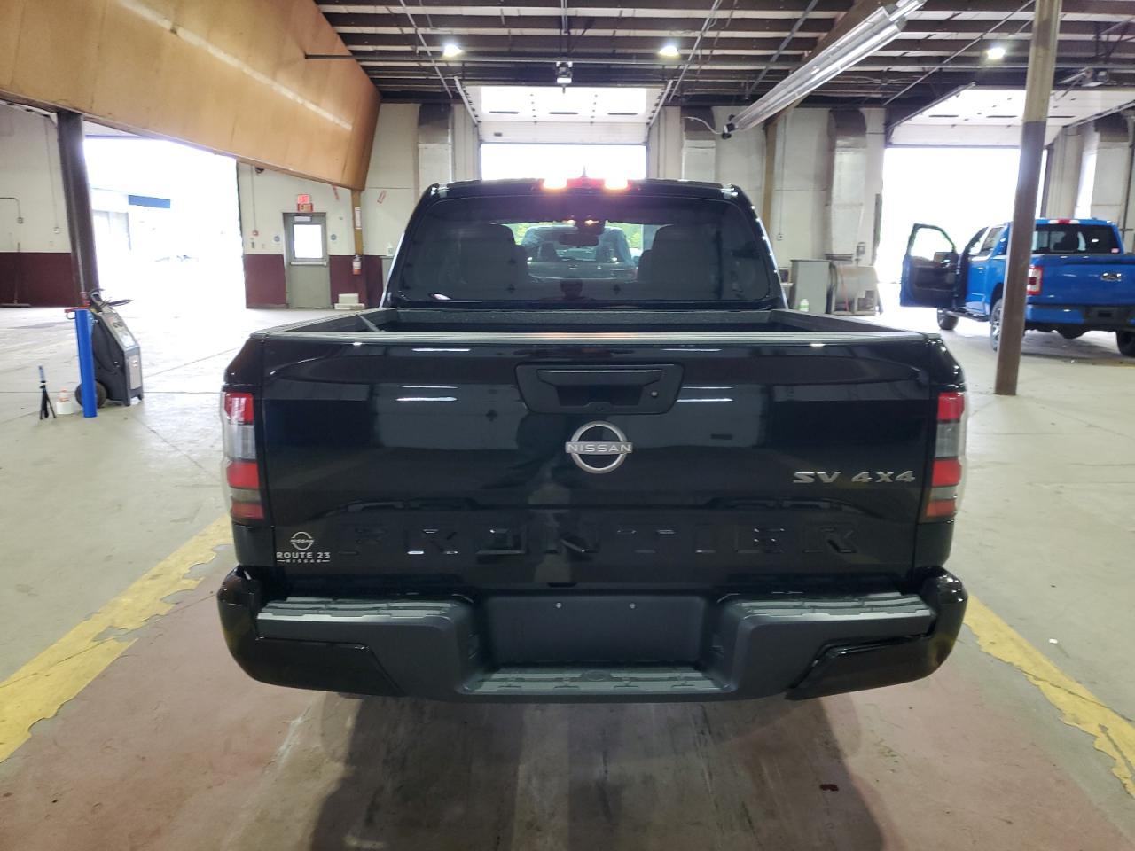 2024 NISSAN Frontier