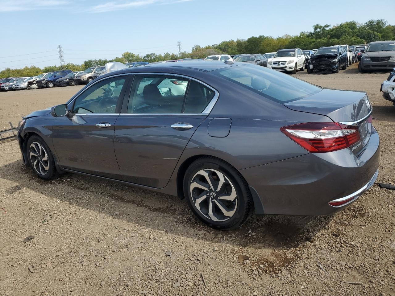 2017 HONDA ACCORD