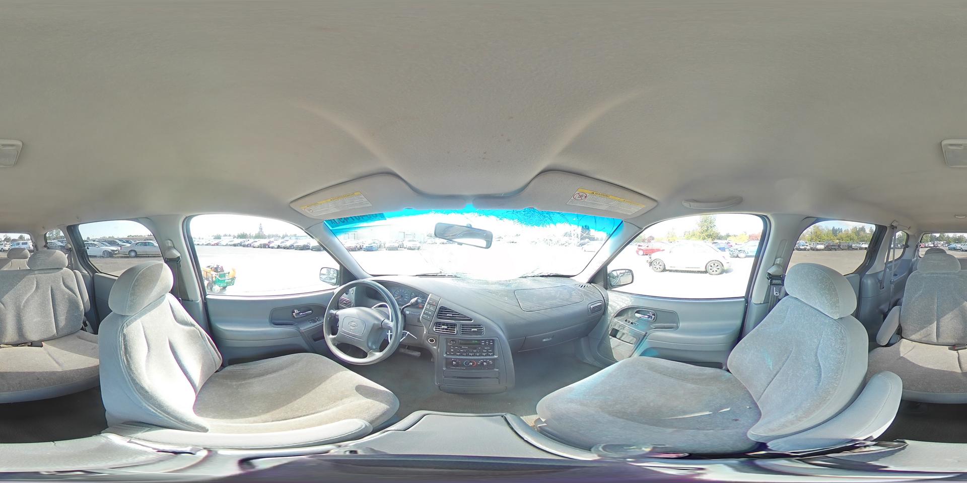 2000 NISSAN Quest