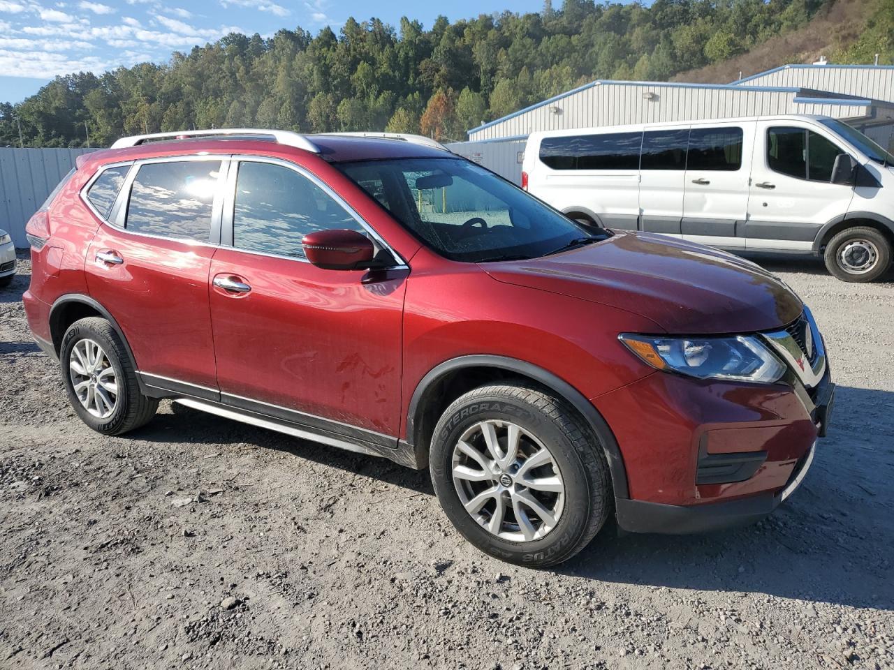 2018 NISSAN ROGUE