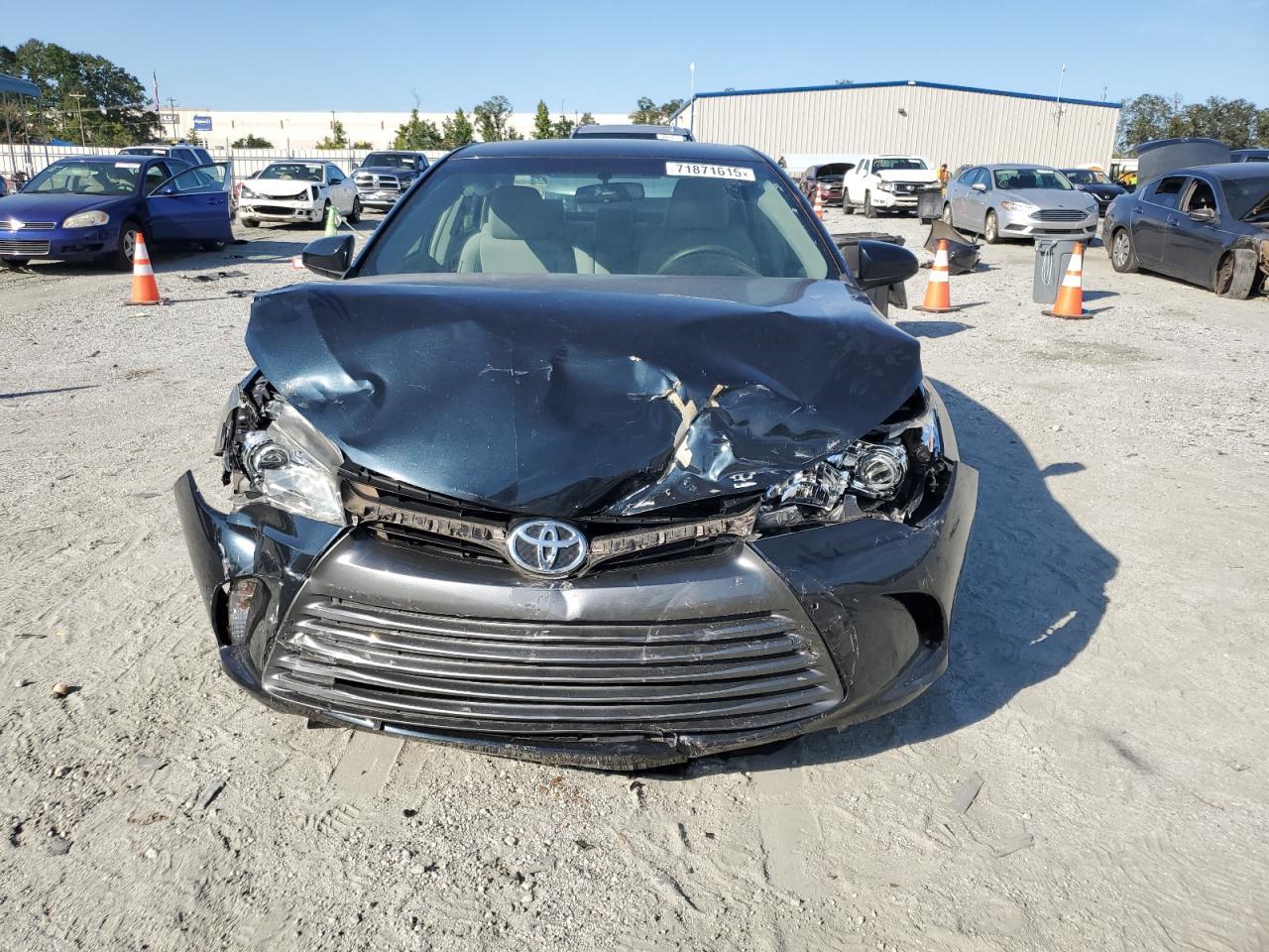 2016 TOYOTA CAMRY