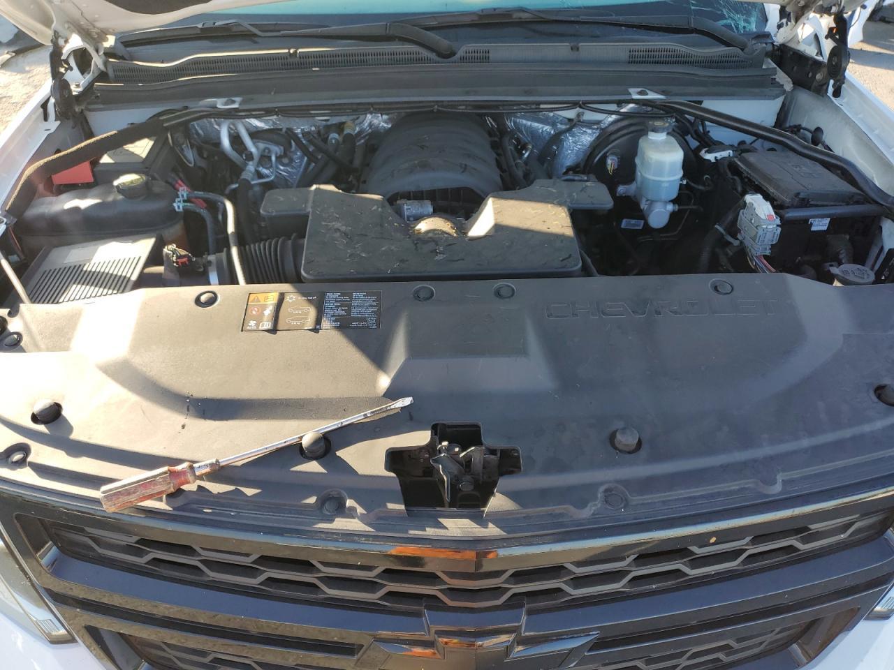2016 CHEVROLET Suburban