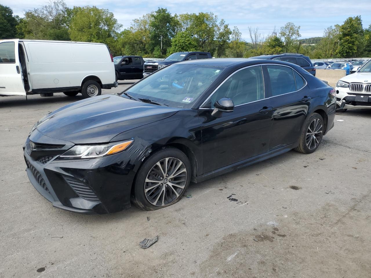 2019 TOYOTA CAMRY