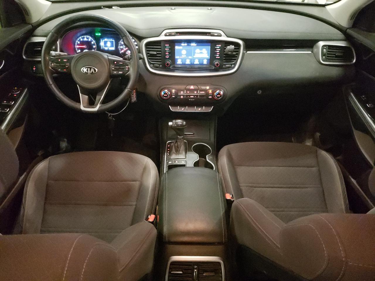2017 KIA SORENTO