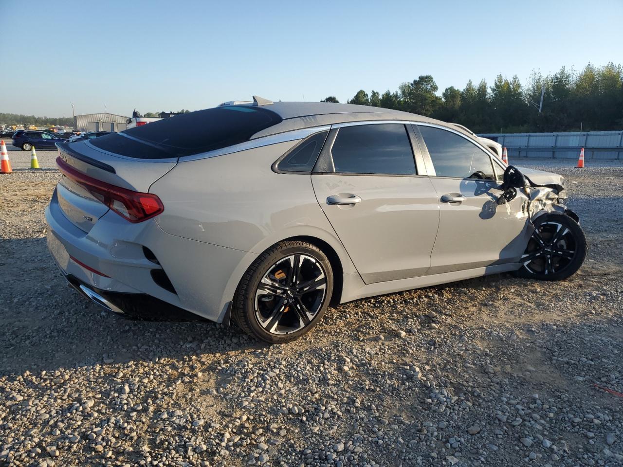 2022 KIA K5