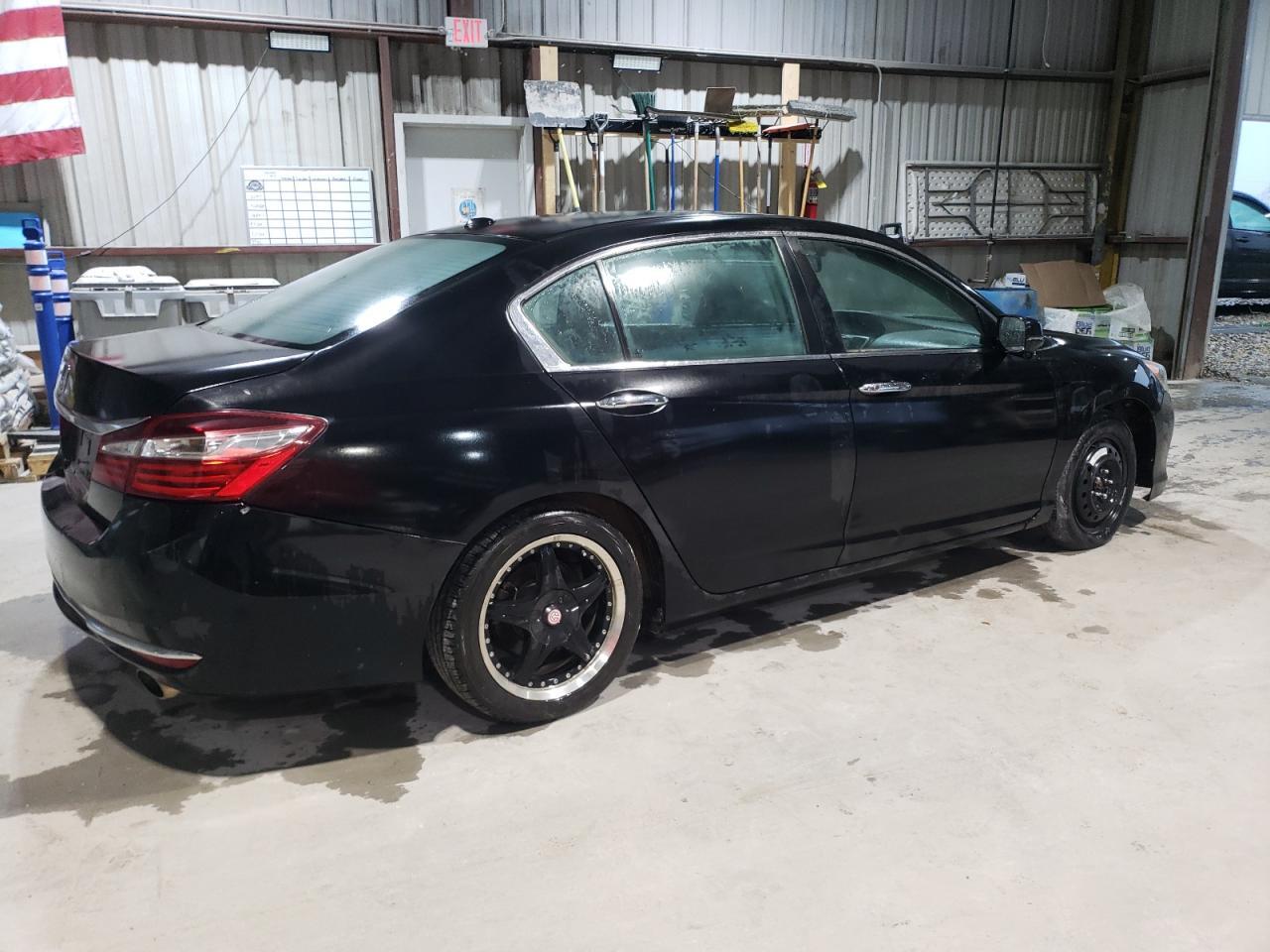 2017 HONDA ACCORD