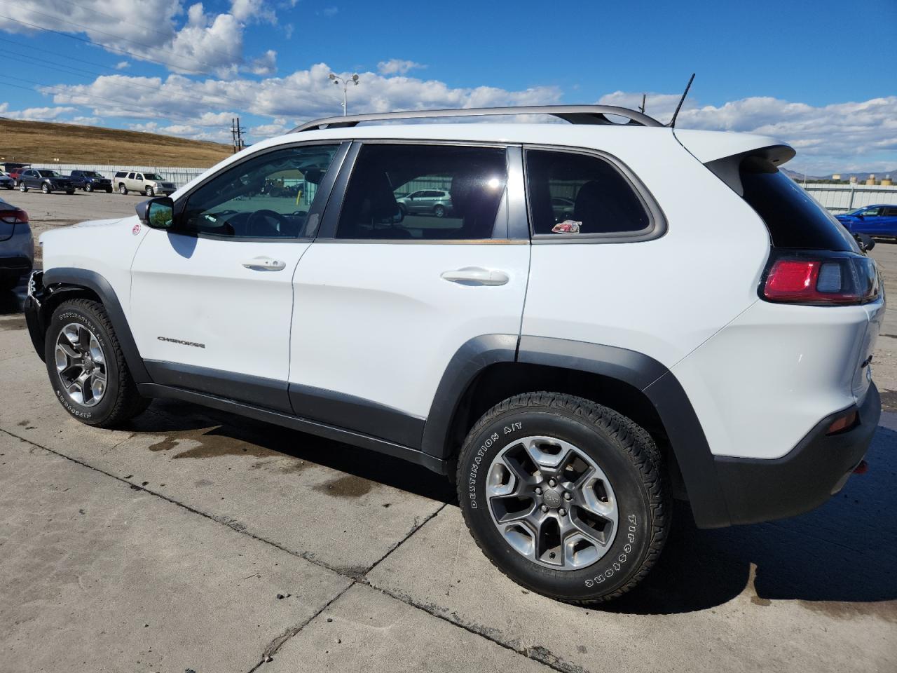 2019 JEEP CHEROKEE