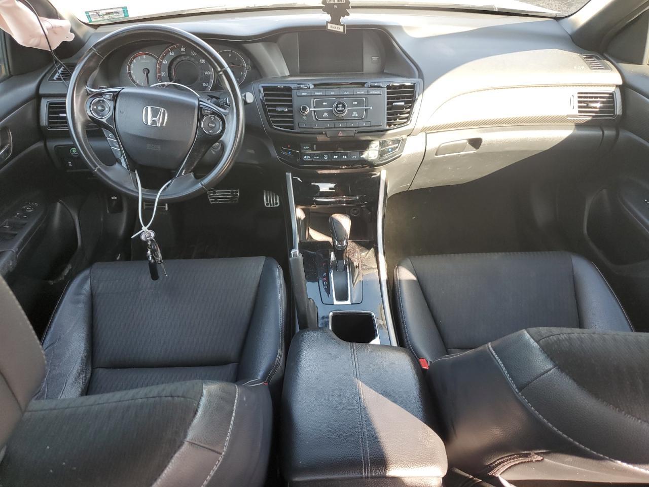 2017 HONDA ACCORD