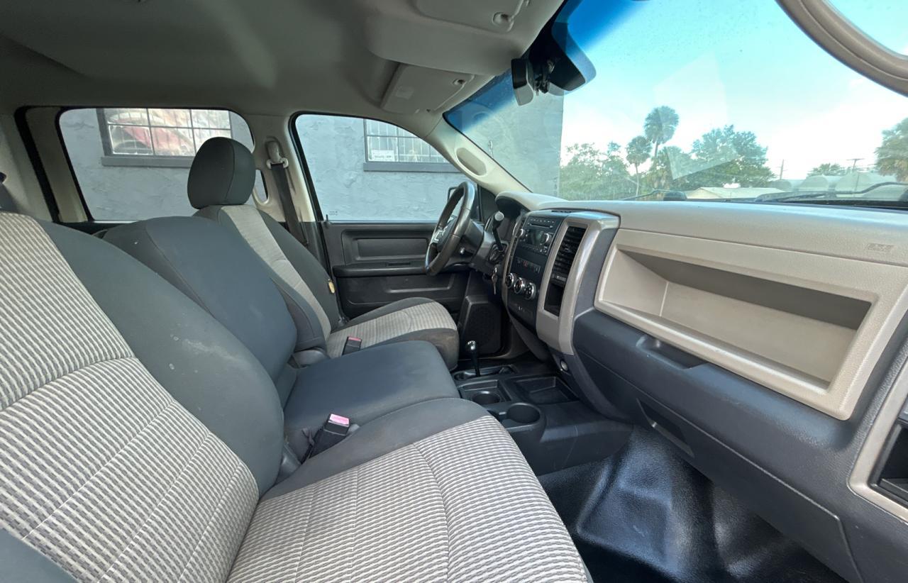 2011 DODGE Ram 2500