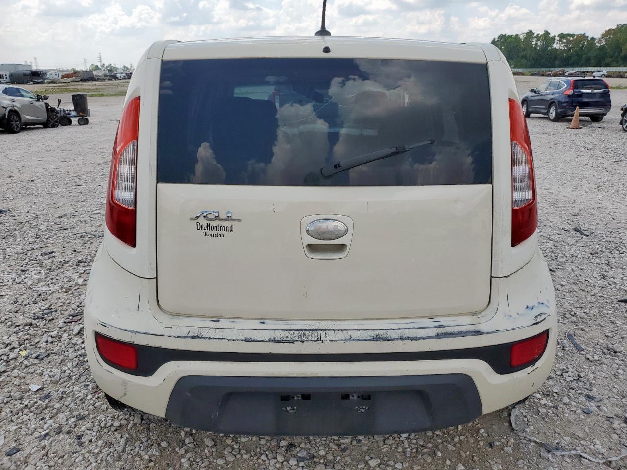 2013 KIA SOUL