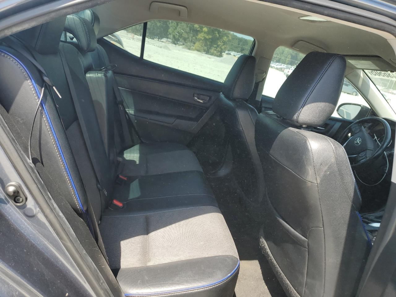 2017 TOYOTA COROLLA
