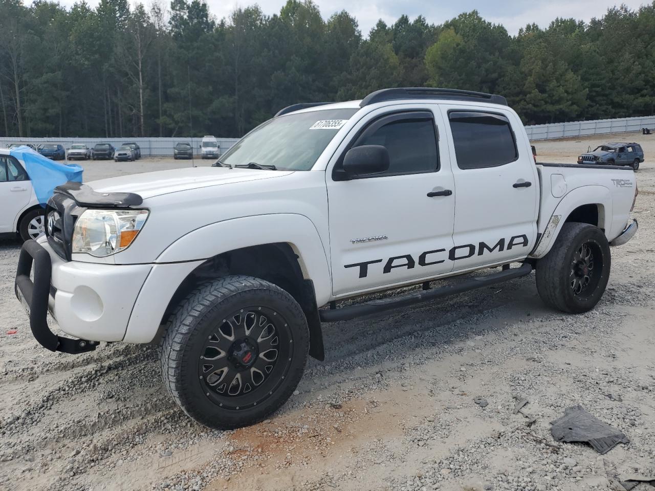 2011 TOYOTA TACOMA