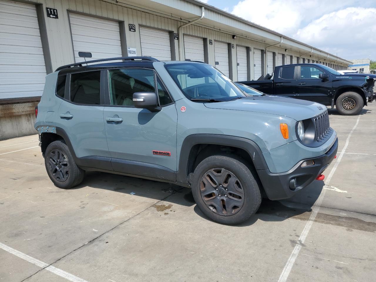 2018 JEEP Renegade