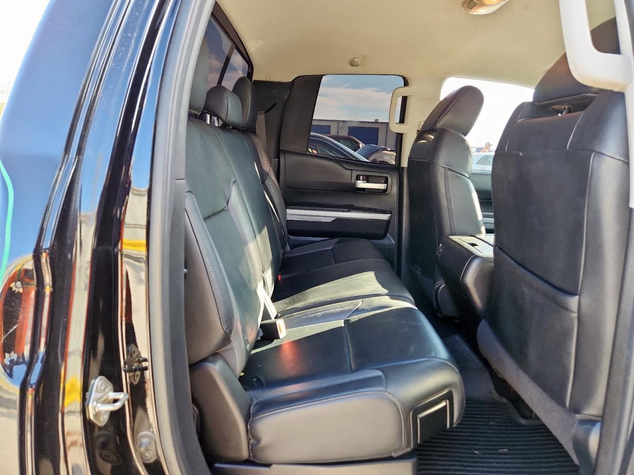 2018 TOYOTA TUNDRA