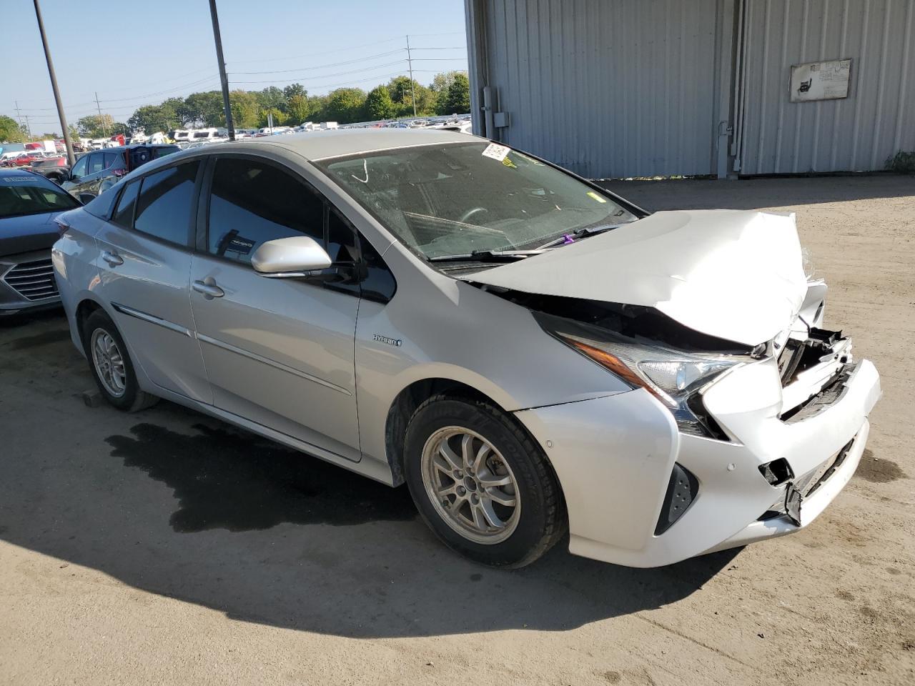 2018 TOYOTA PRIUS
