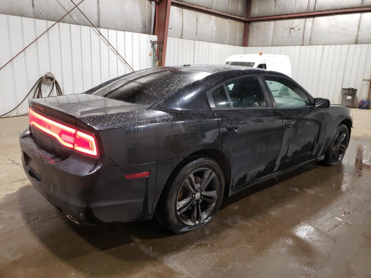 2013 DODGE CHARGER
