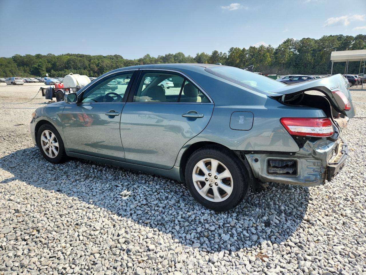 2010 TOYOTA CAMRY
