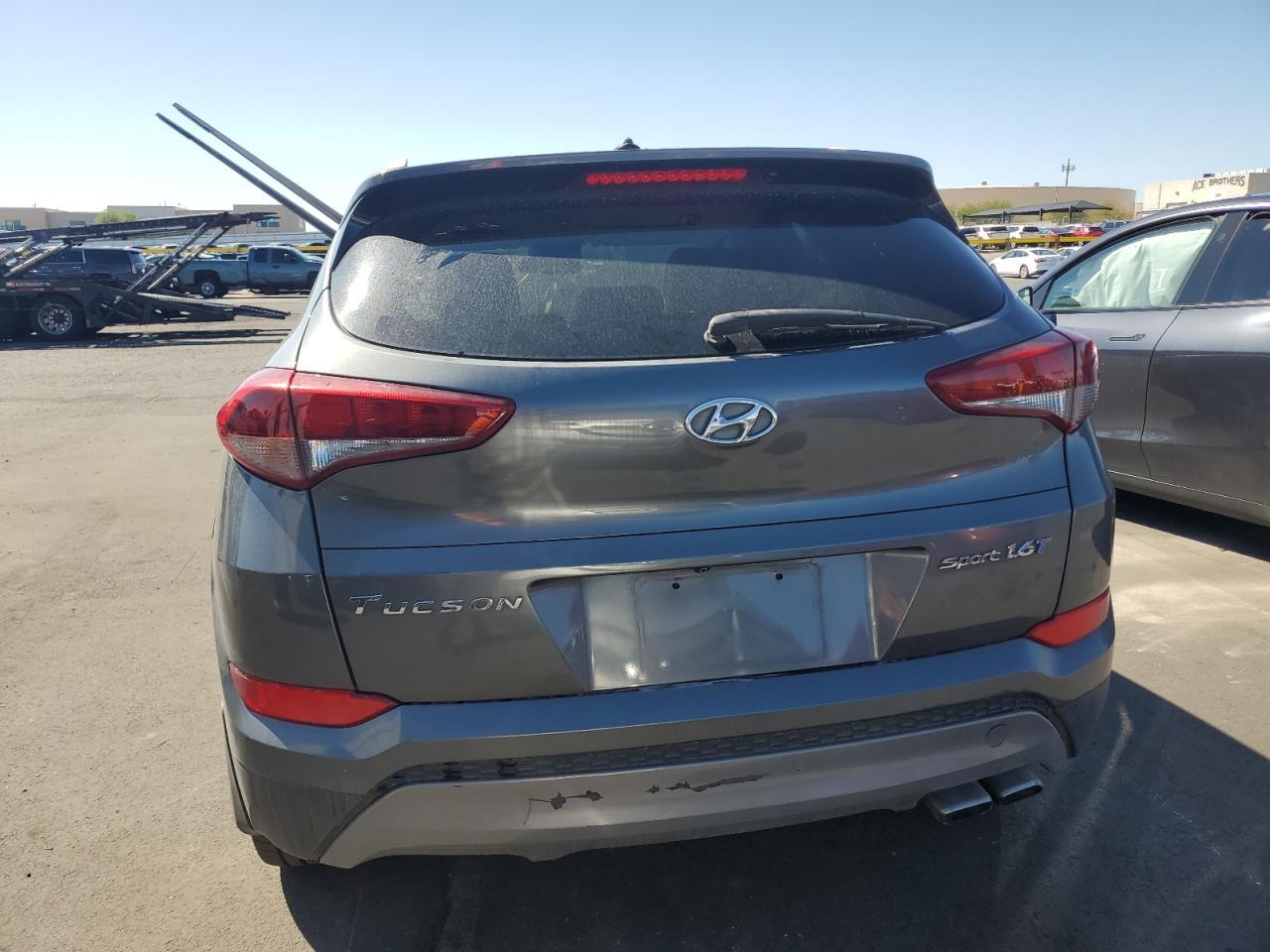 2016 HYUNDAI TUCSON