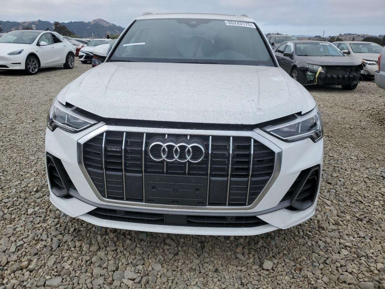 2025 AUDI Q3