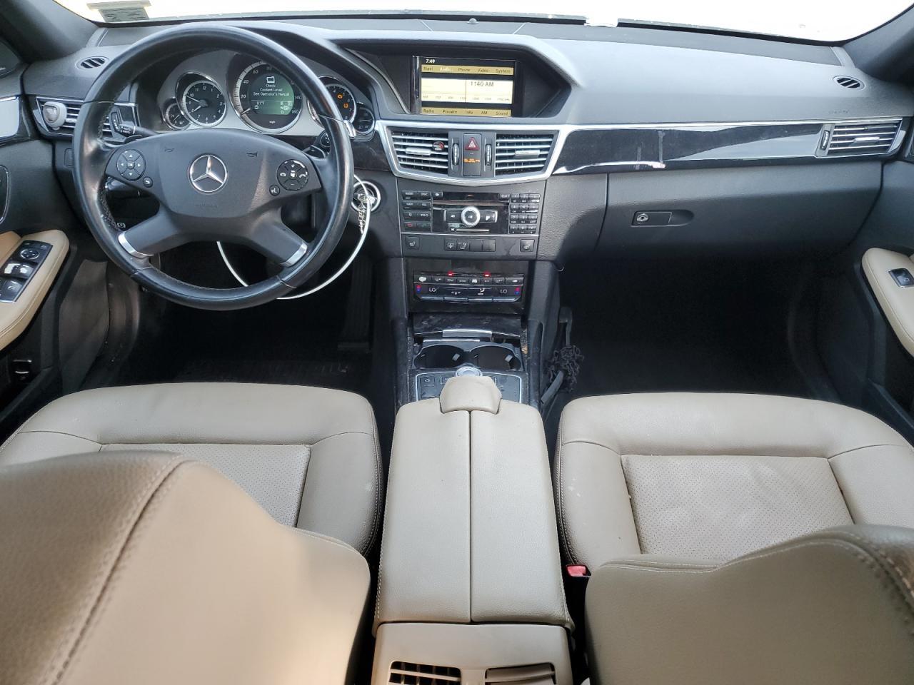 2011 MERCEDES-BENZ E-Class