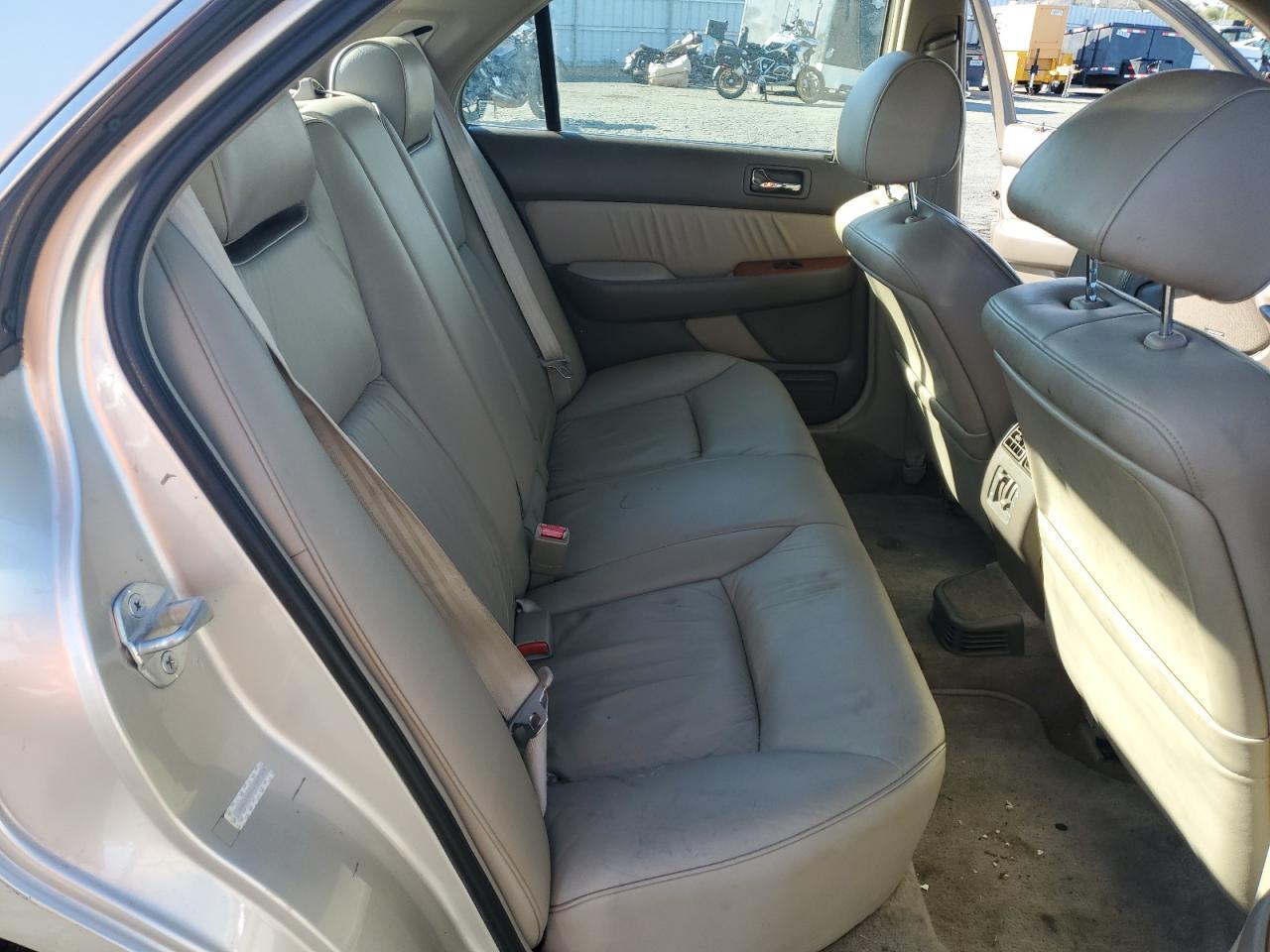2004 ACURA RL