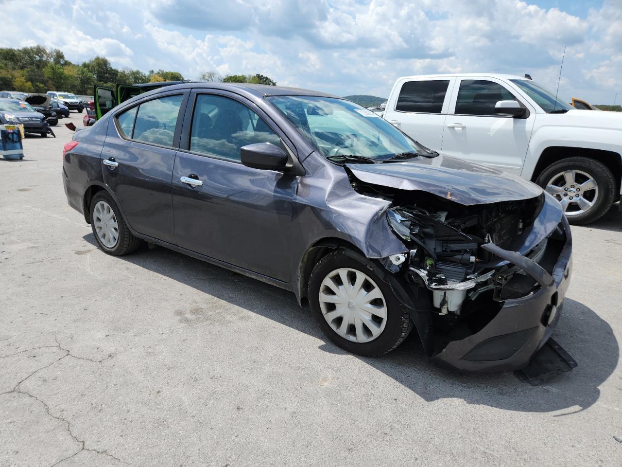 2015 NISSAN VERSA