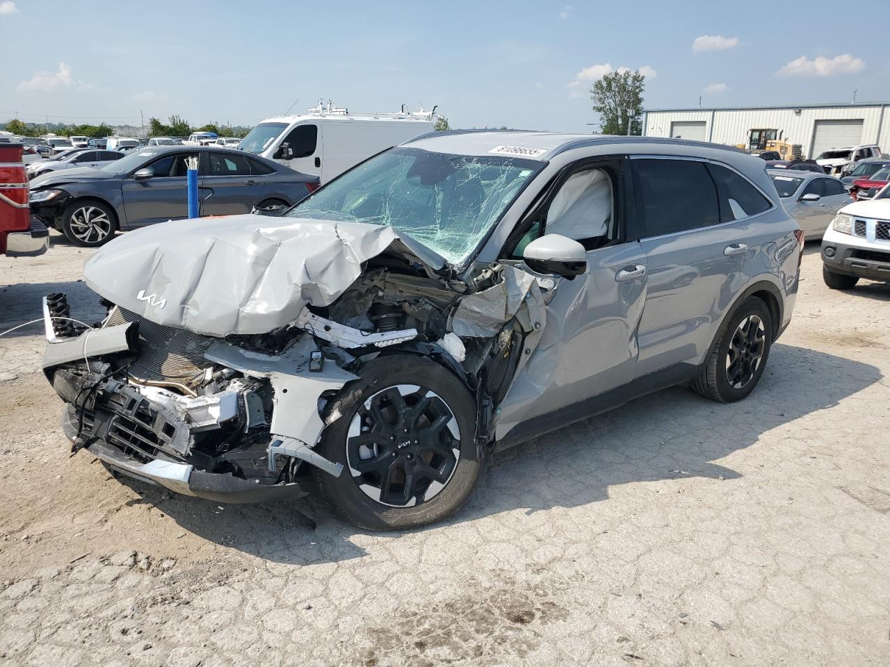 2025 KIA SORENTO