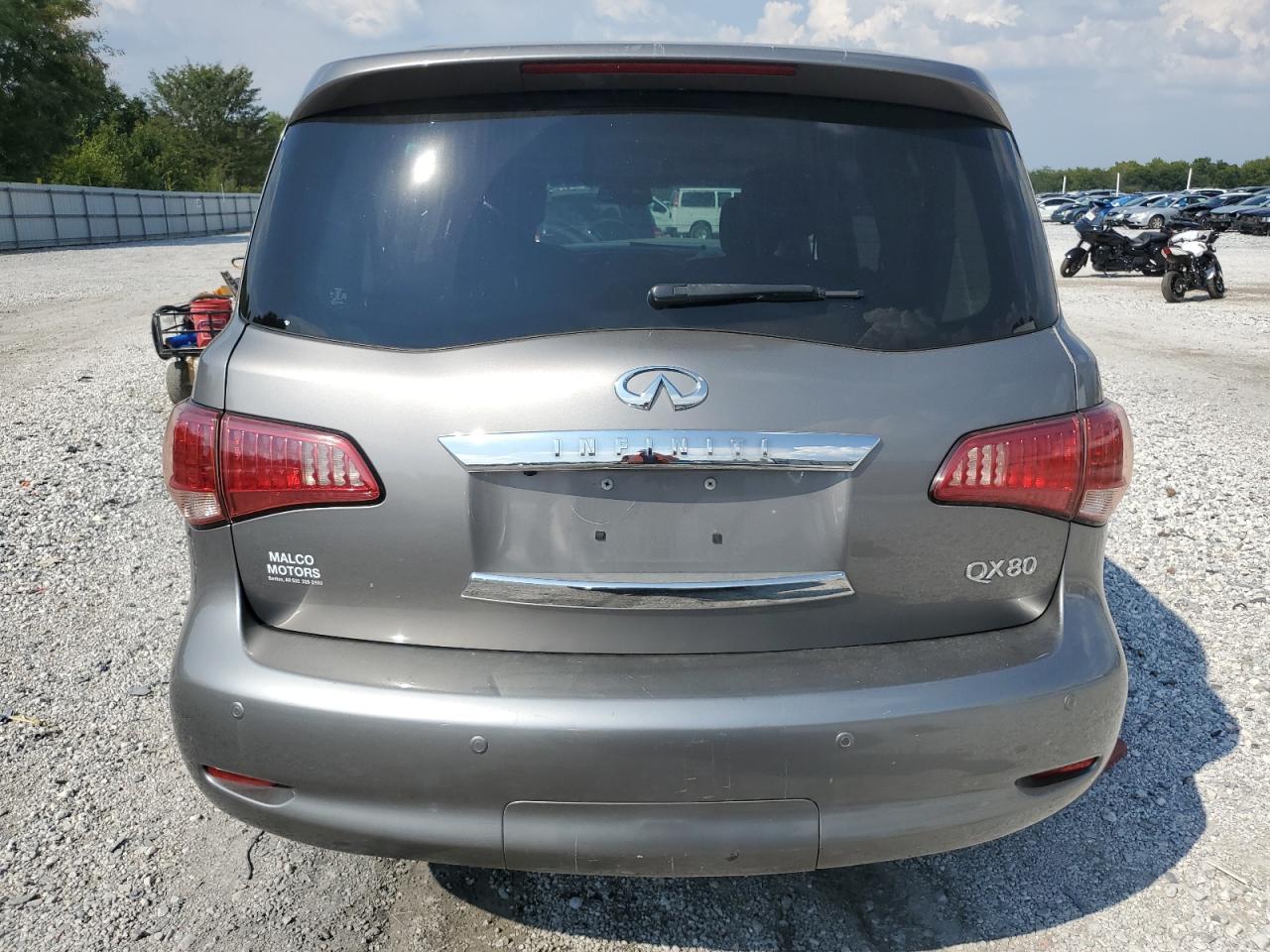 2014 INFINITI QX80