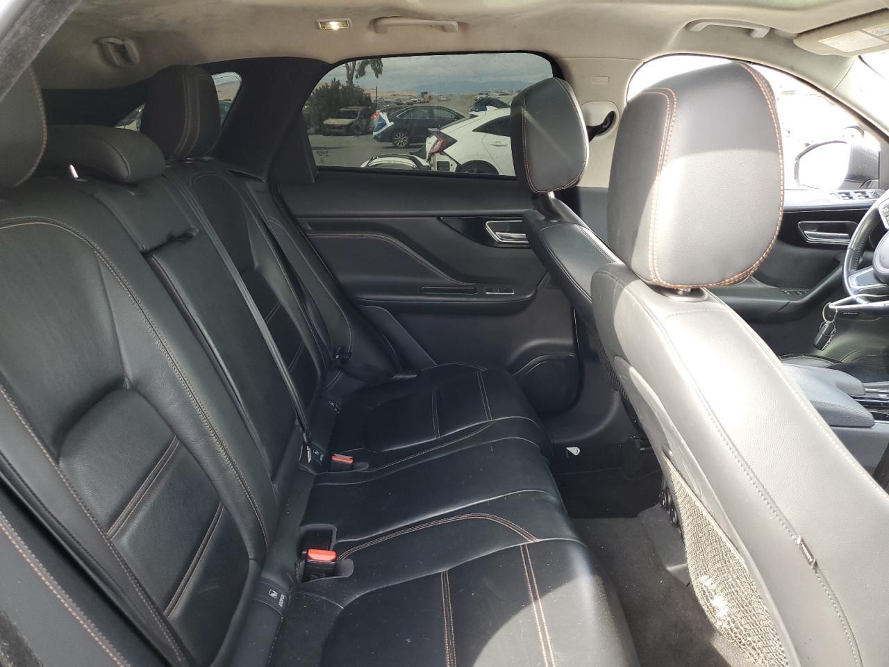 2020 JAGUAR F-Pace