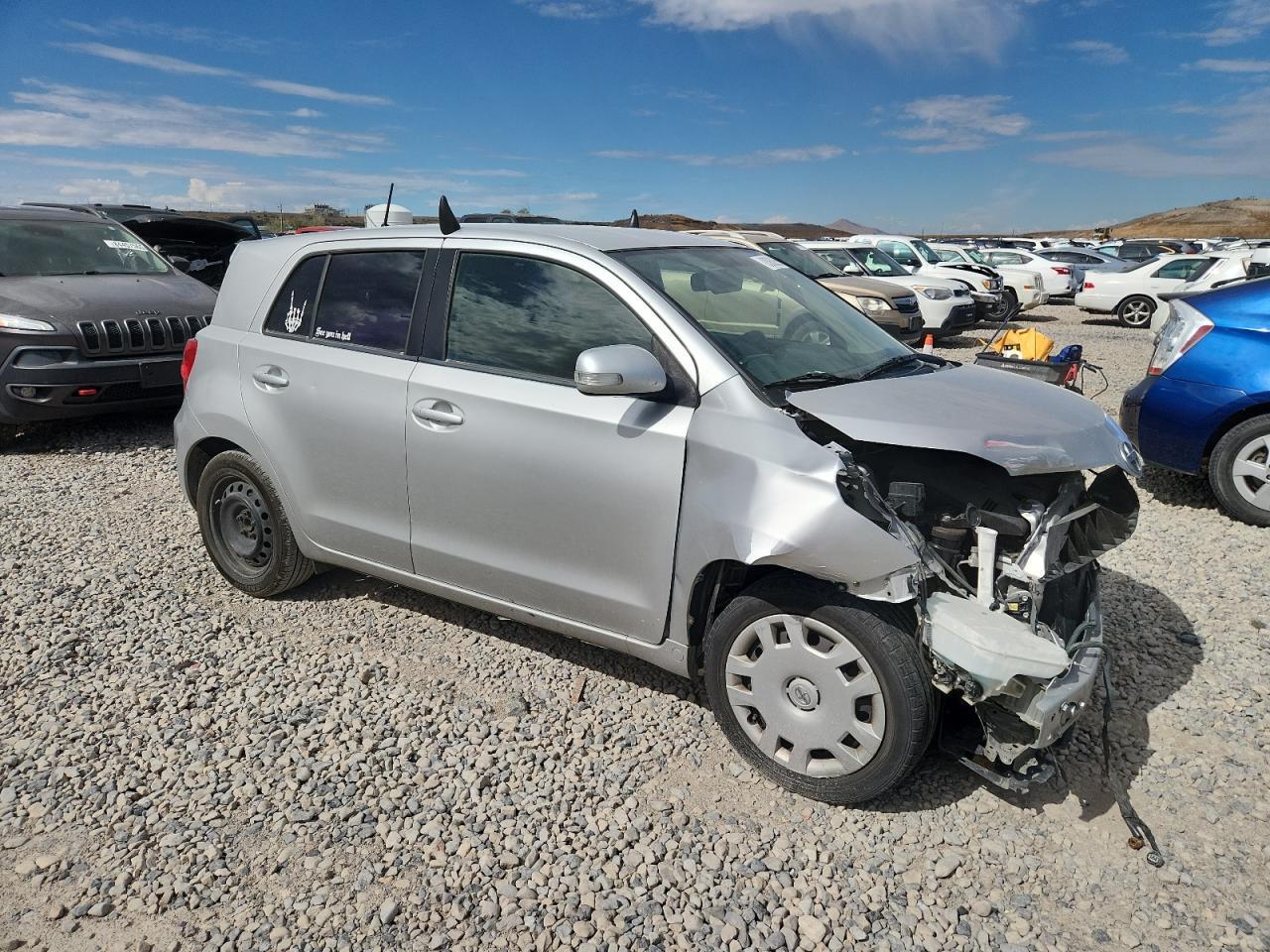 2014 TOYOTA SCION