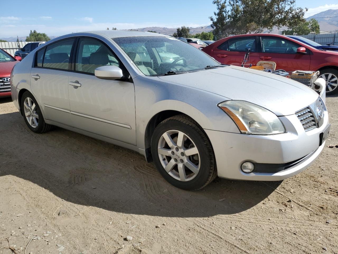 2006 NISSAN Maxima