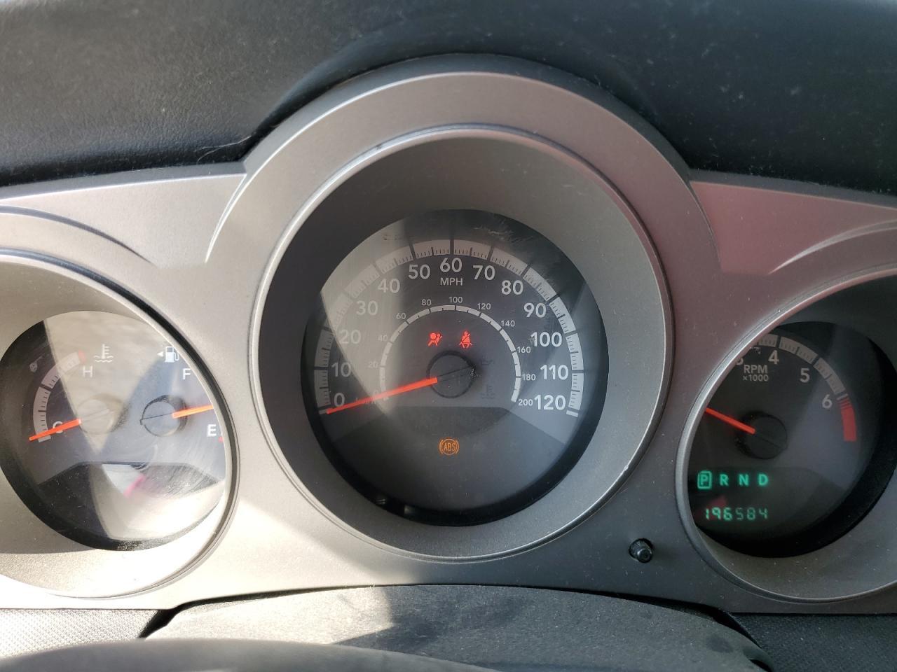 2010 DODGE Avenger