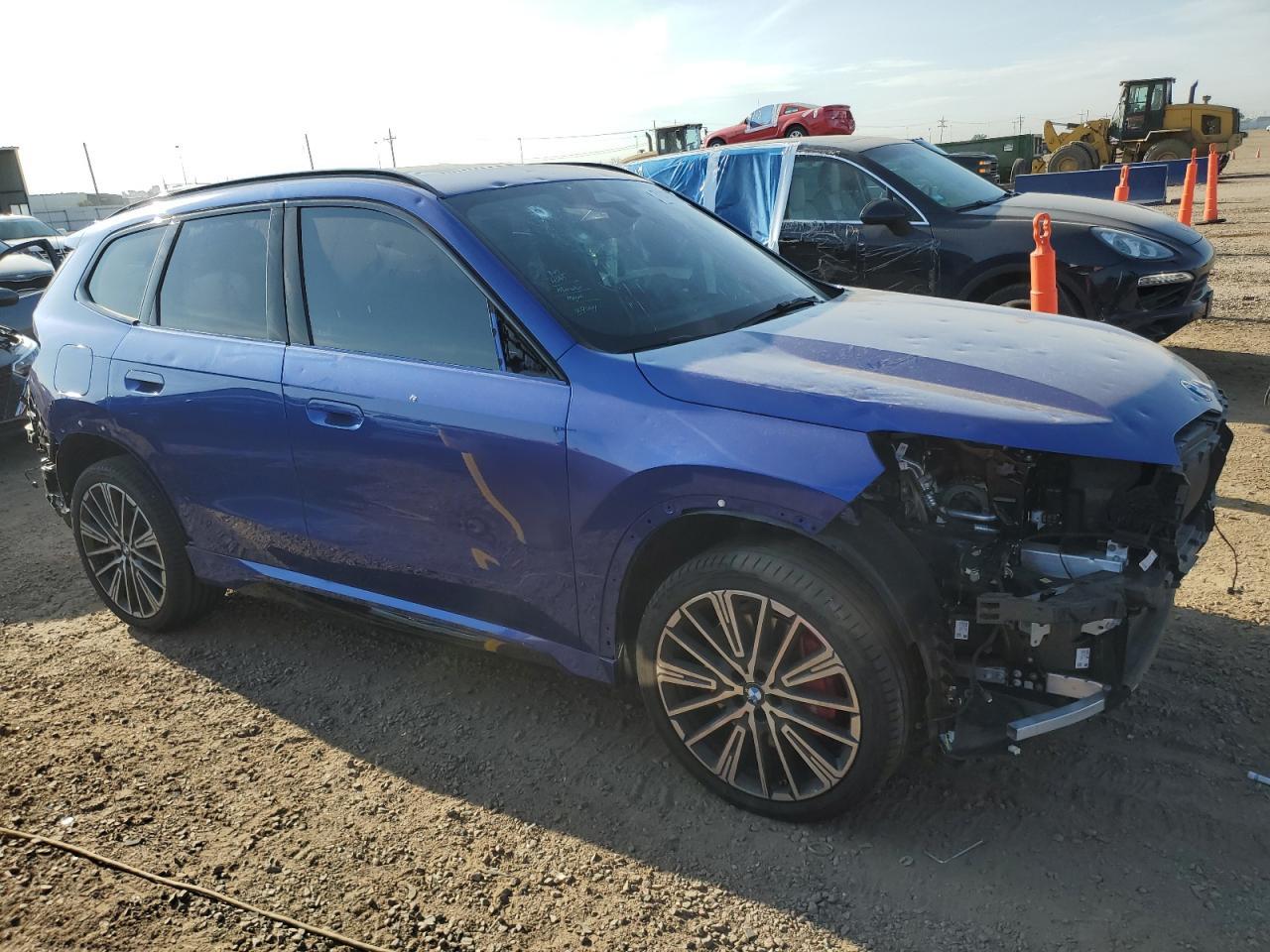 2024 BMW X1