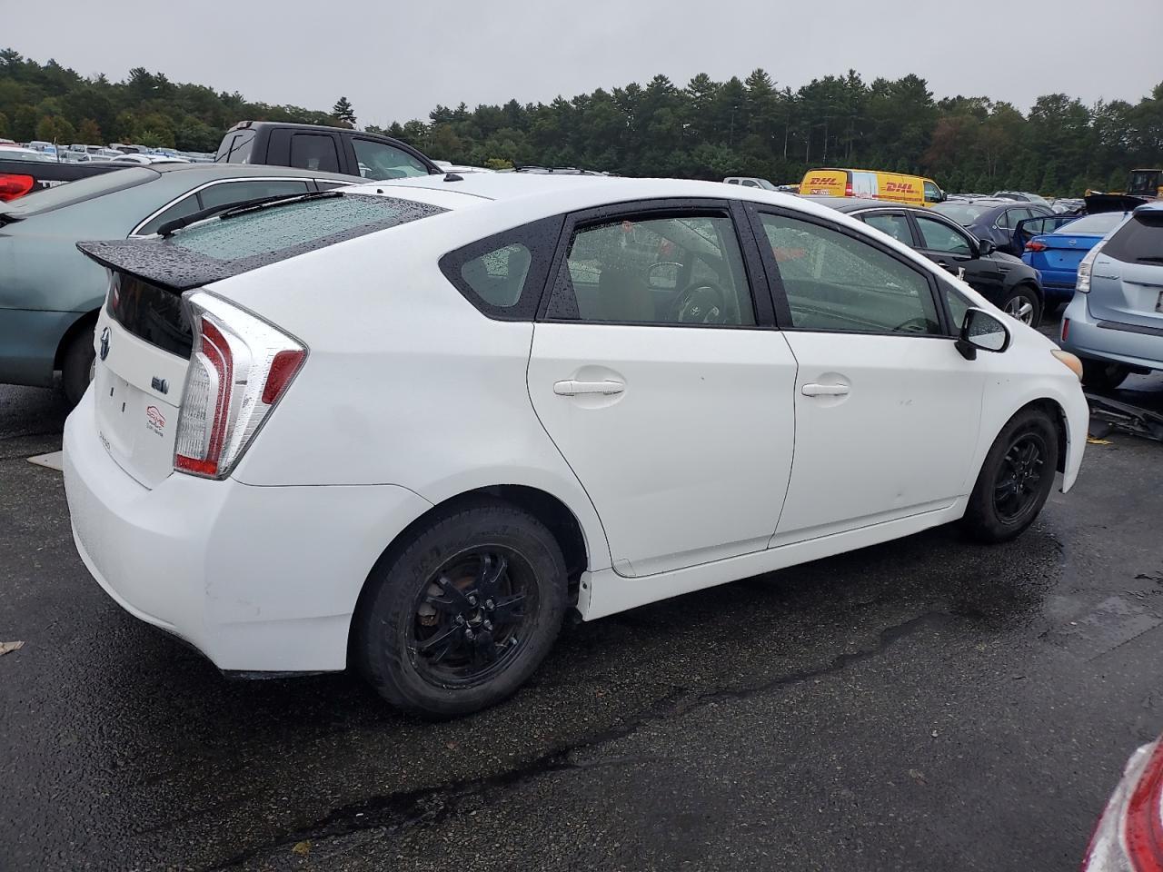 2014 TOYOTA PRIUS