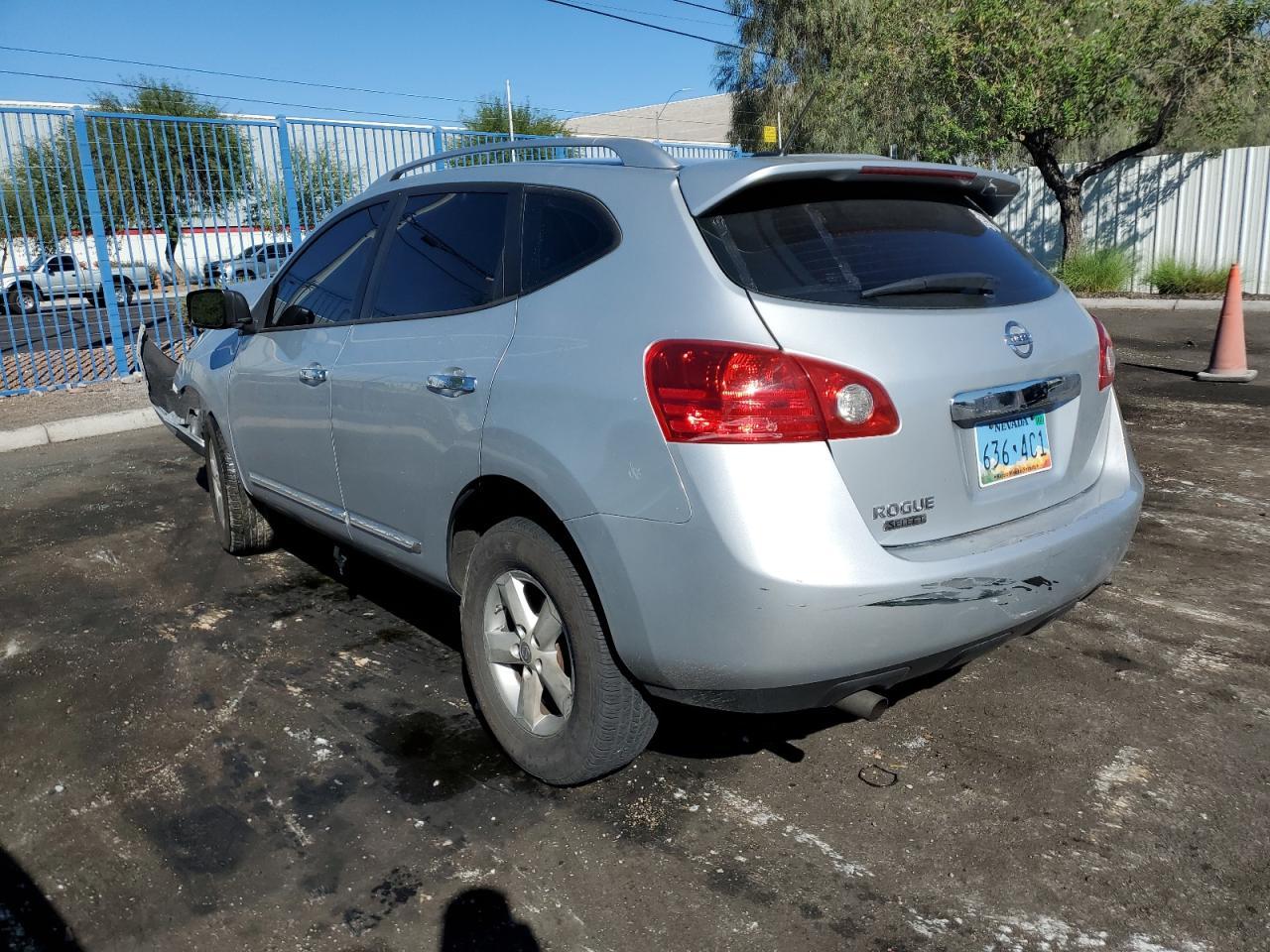 2015 NISSAN ROGUE