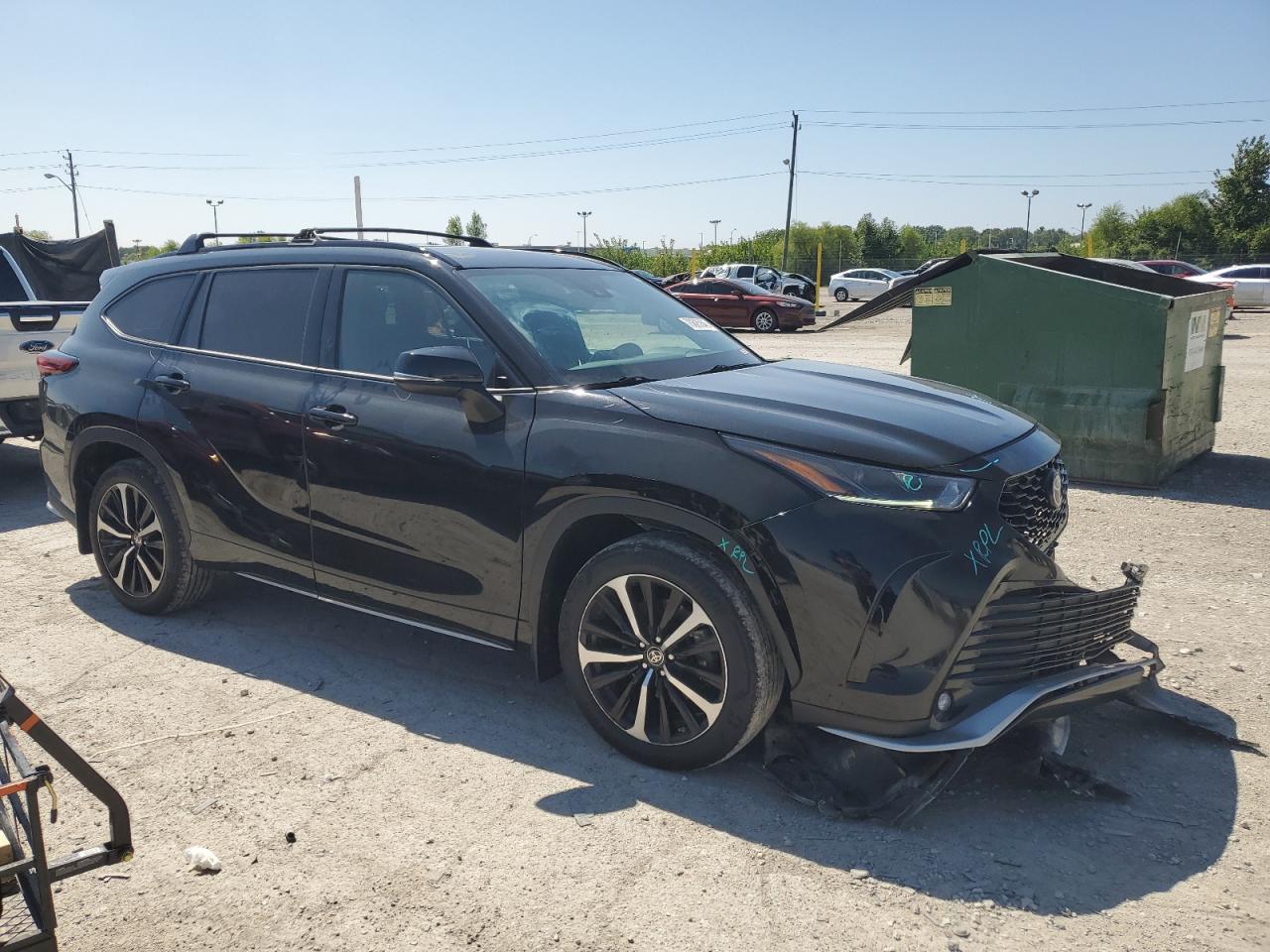 2022 TOYOTA HIGHLANDER
