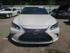 2019 LEXUS Es