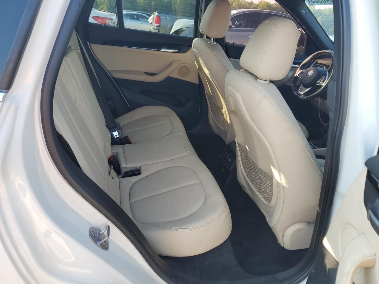 2016 BMW X1