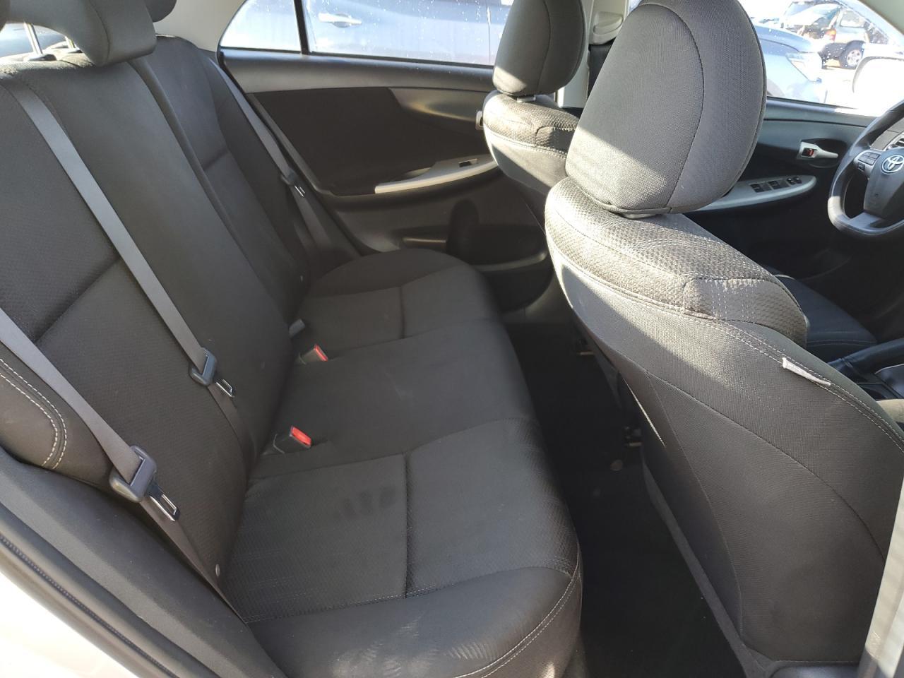 2012 TOYOTA COROLLA