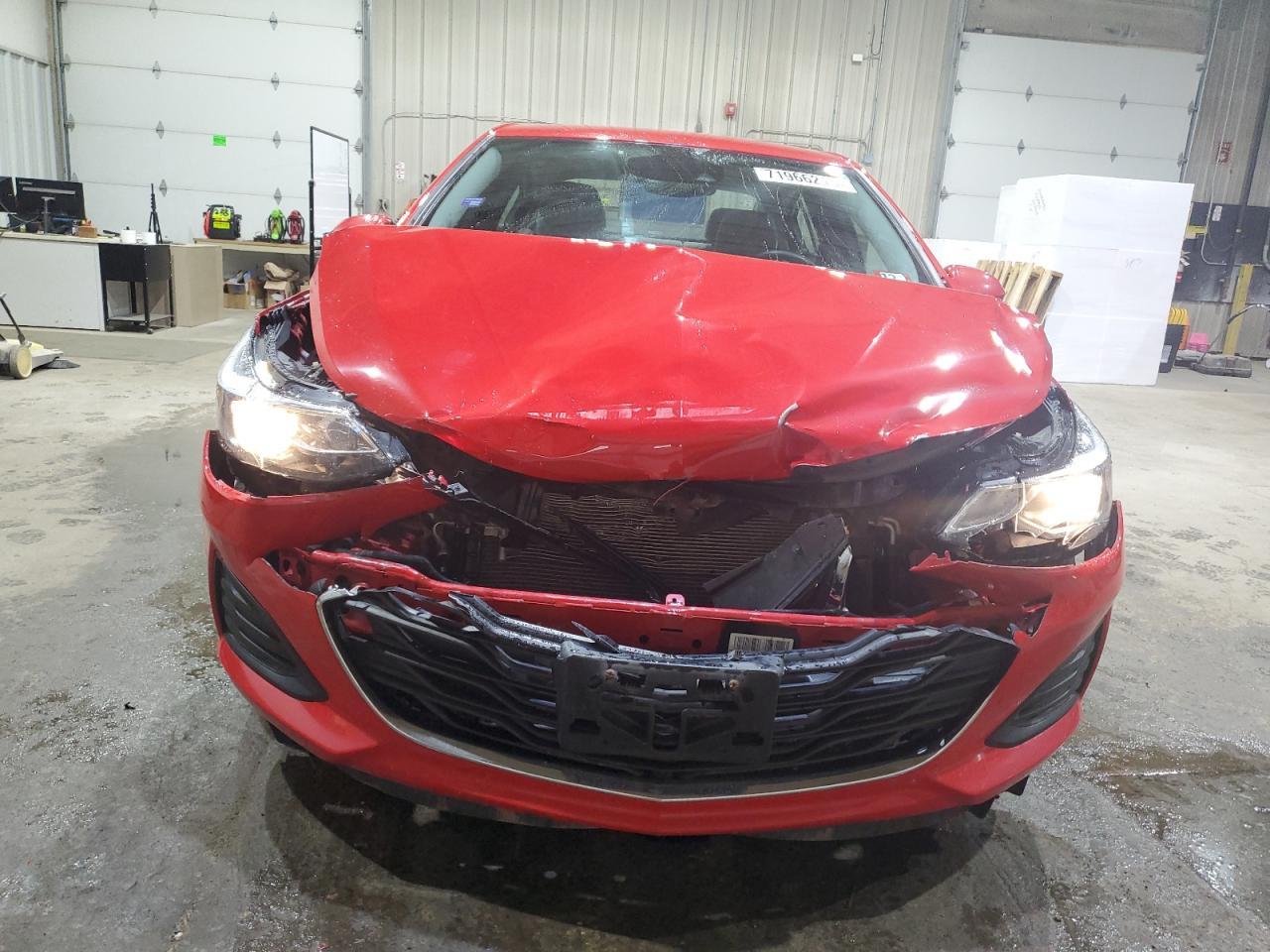 2019 CHEVROLET CRUZE