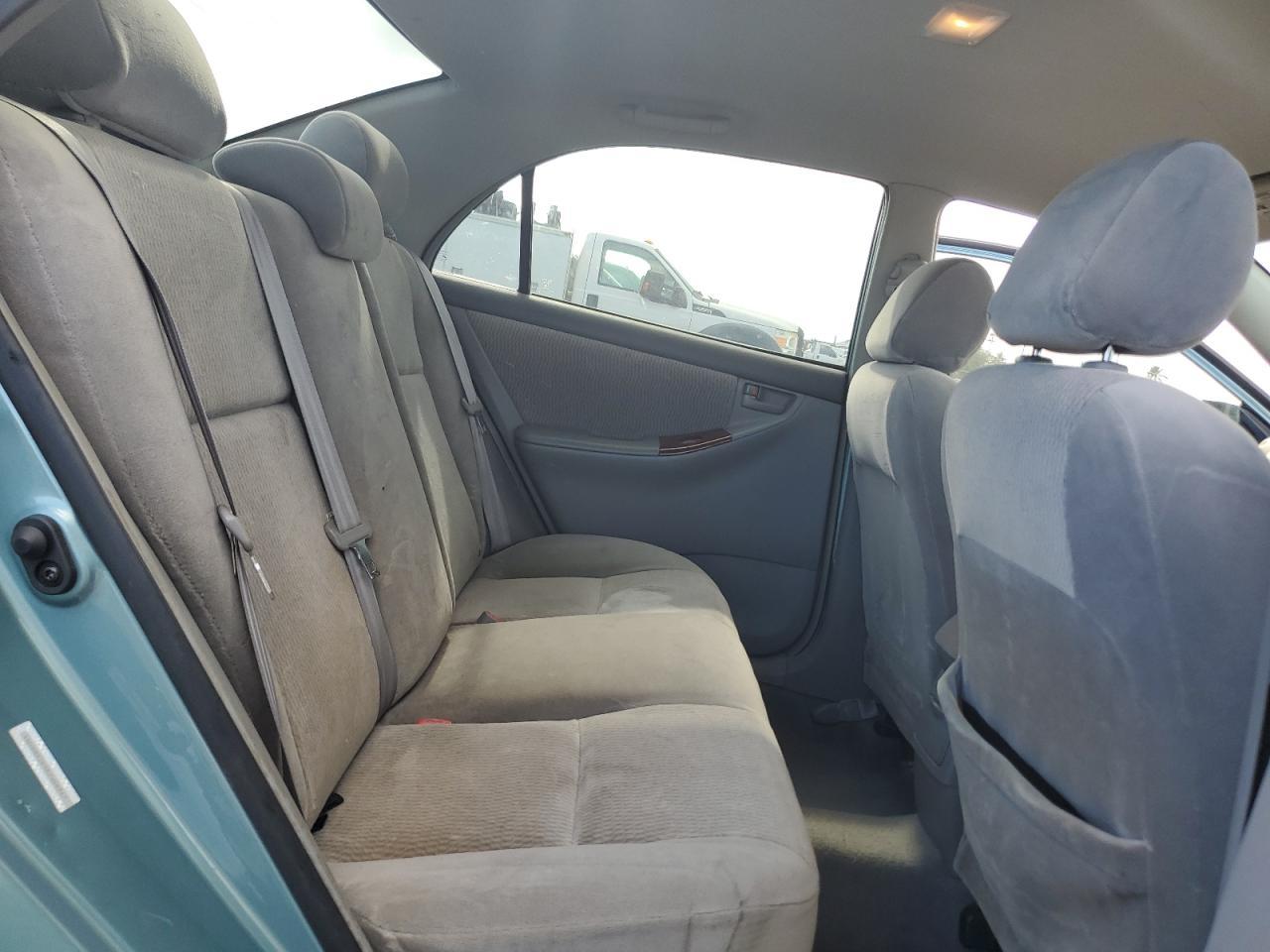 2005 TOYOTA COROLLA